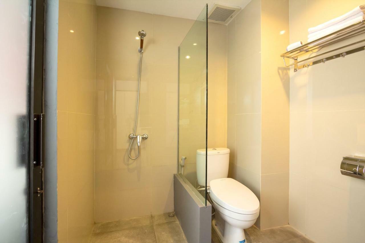 Hotel Oyo 1334 De'amor Exclusive Timoho 2*